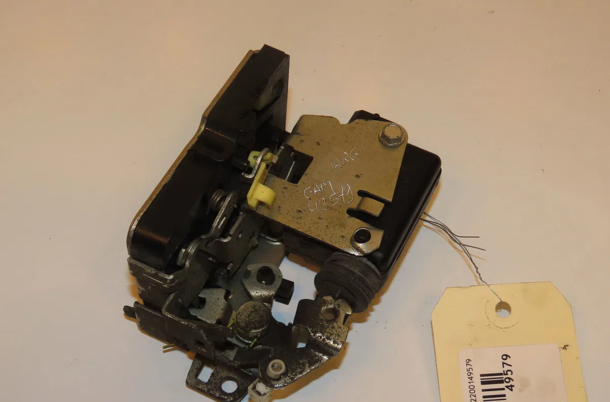 Serrure porte arg Dacia LOGAN (LS_) 1.5 dci (ls0k) (2006-2012) occasion