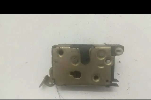 Serrure porte arg Fiat PUNTO (176_) 55 1.1 (1993-1999) occasion