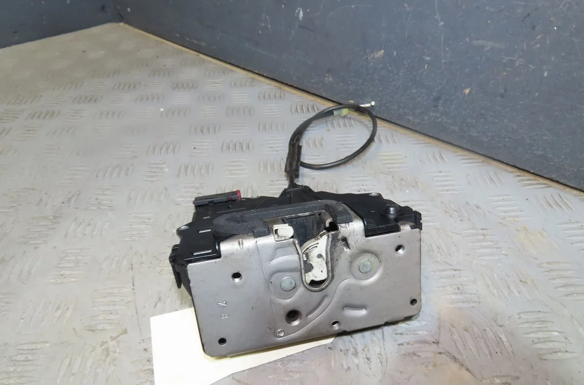 Serrure porte arg Fiat PUNTO (199_) 1.3 d multijet (2012) occasion