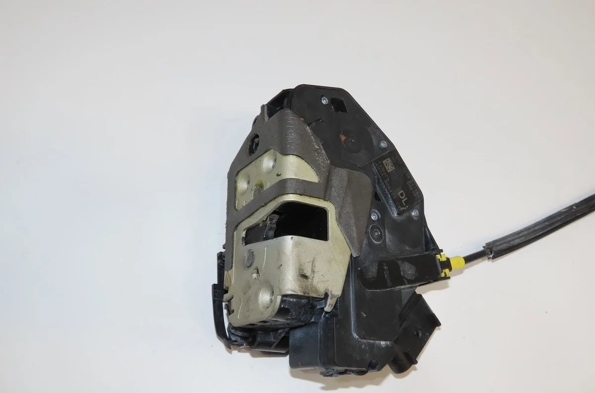 Serrure porte arg Ford C-MAX II (DXA-CB7, DXA-CEU) 1.5 tdci (2015-2019) occasion