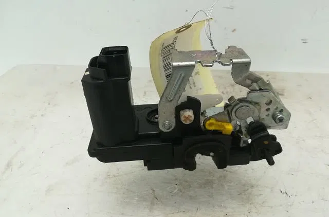Serrure porte arg Hyundai I10 I (PA) 1.2 (2011-2013) occasion
