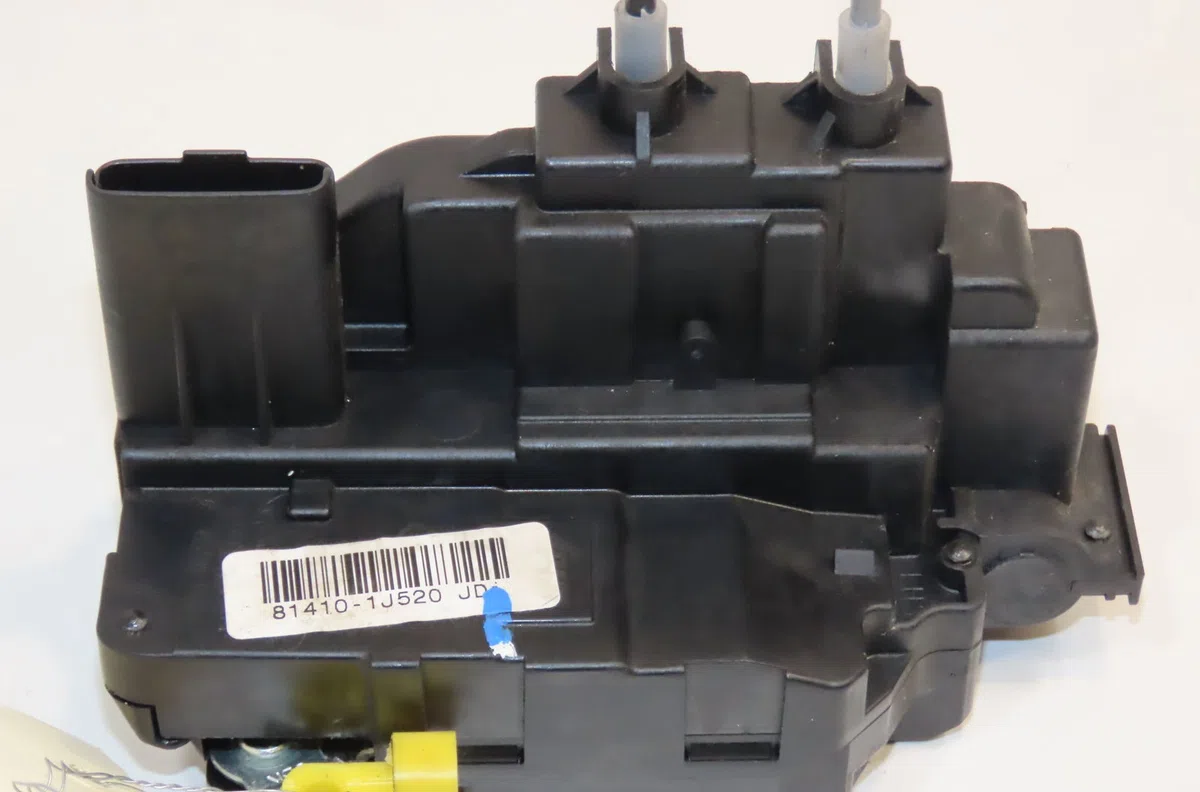 Serrure porte arg Hyundai I20 I (PB, PBT) 1.2 (2008-2012) occasion