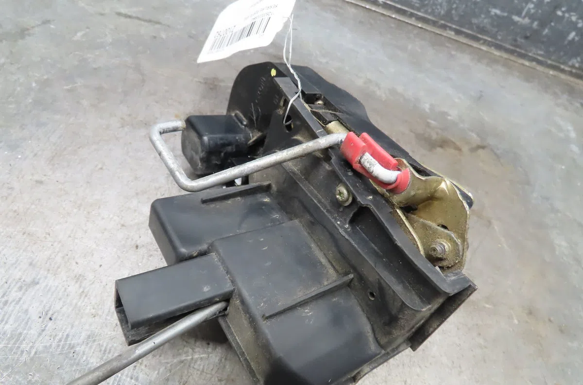 Serrure porte arg Jeep GRAND CHEROKEE II (WJ, WG) 4.0 4x4 (1999-2005) occasion