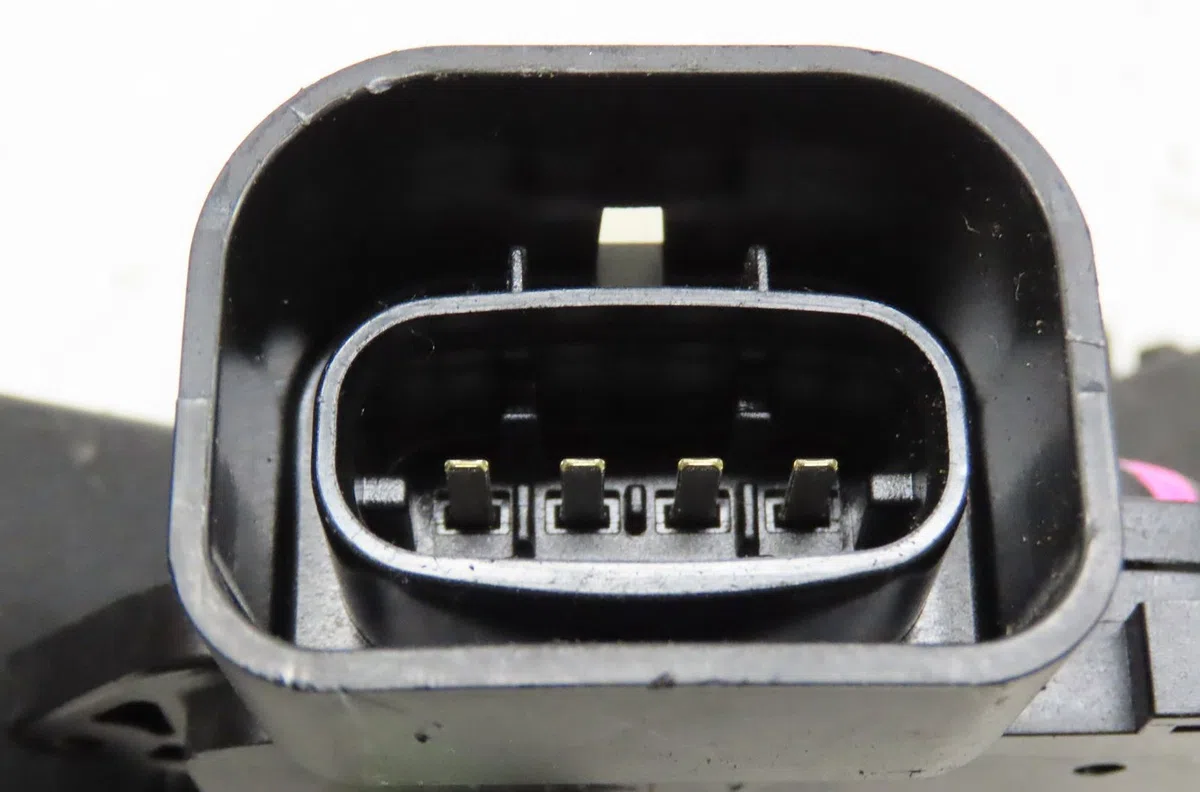 Serrure porte arg Lexus IS I (_E1_) 200 (gxe10) (1999-2005) occasion
