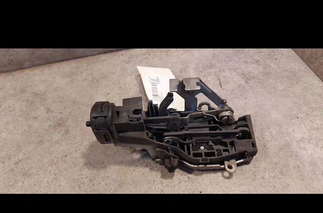 Serrure porte arg Mercedes-benz CLASSE A (W168) A 170 cdi (168.009, 168.109) (2001-2004) occasion