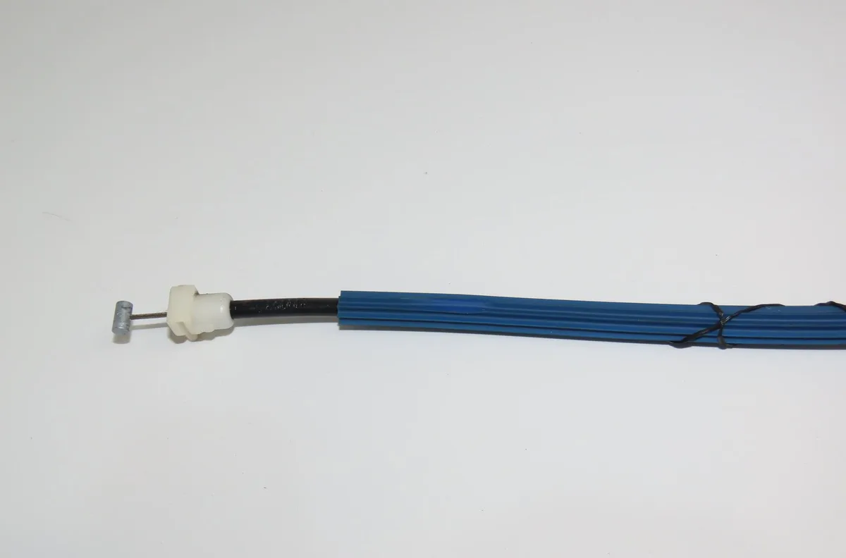 Serrure porte arg Peugeot 407 (6D_) 2.0 hdi 135 (6drhrh, 6drhre, 6drhrg, 6drhrj) (2004-2010) 4 portes occasion
