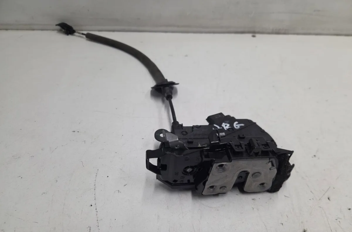 Serrure porte arg RENAULT CLIO 5 PHASE 1 occasion