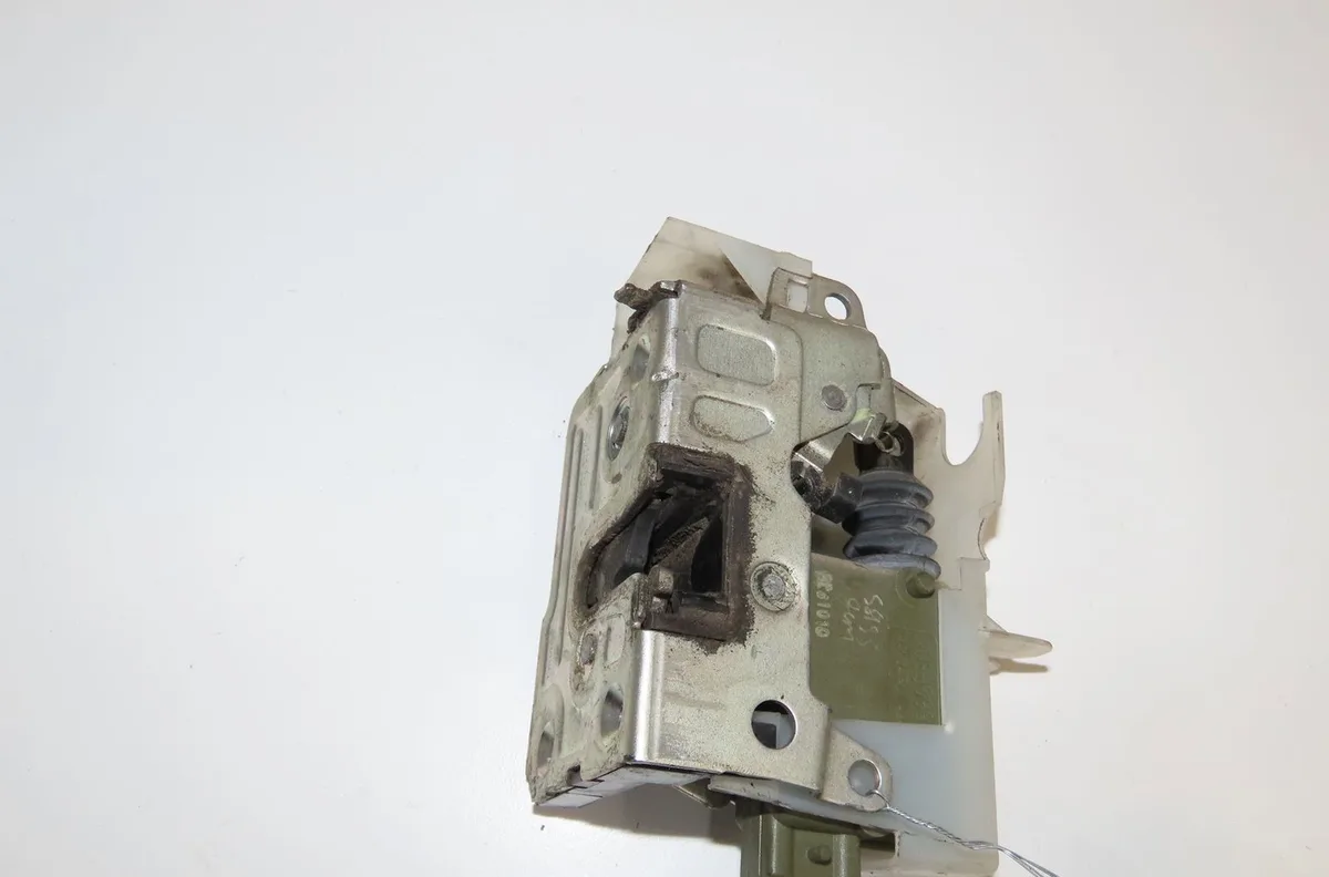 Serrure porte arg Renault CLIO II (BB_, CB_) 1.2 (bb0a, bb0f, bb10, bb1k, bb28, bb2d, bb2h, cb0a,... (1998-2010) 5 porte