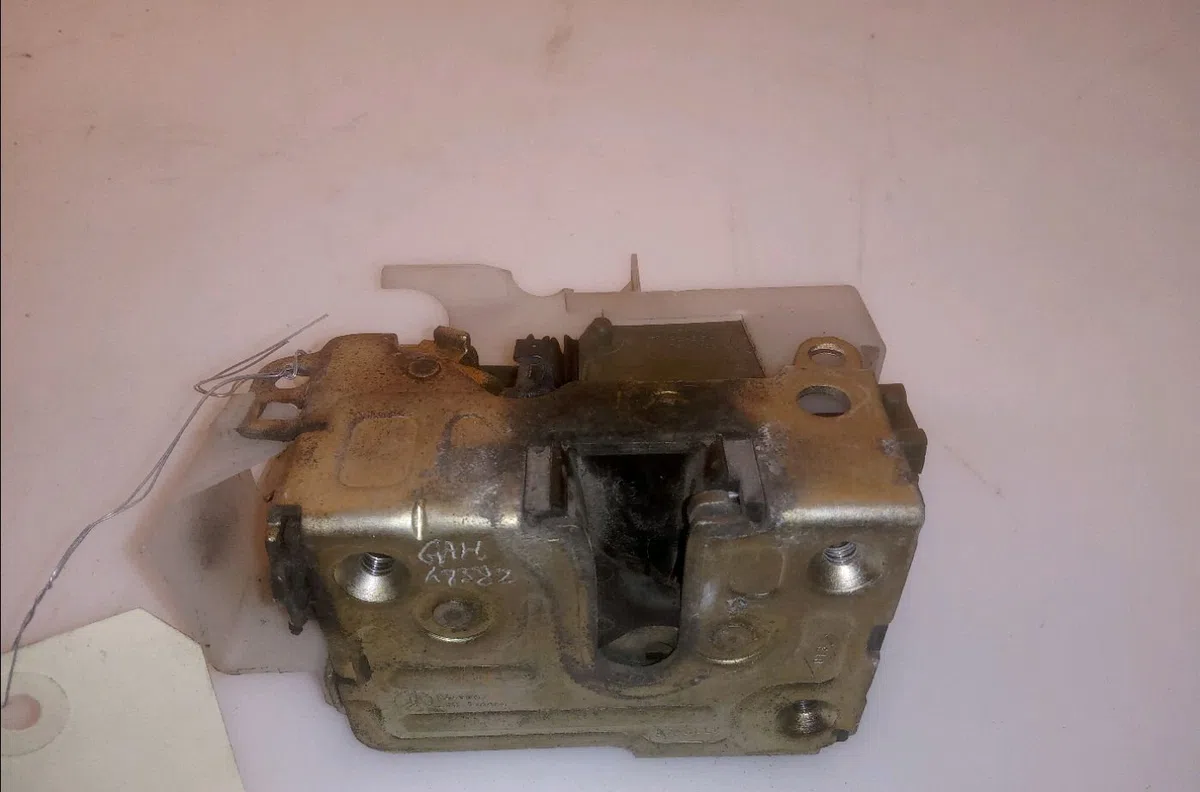 Serrure porte arg Renault CLIO II (BB_, CB_) 1.9 d (b-cb0e, bb0j) (1998-2005) occasion