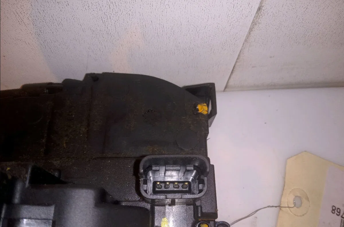 Serrure porte arg Renault GRAND SCÉNIC III (JZ0-1_) 1.5 dci (2009) 5 portes occasion