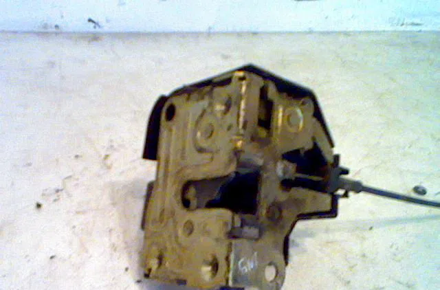 Serrure porte arg RENAULT SCENIC I 2000 occasion