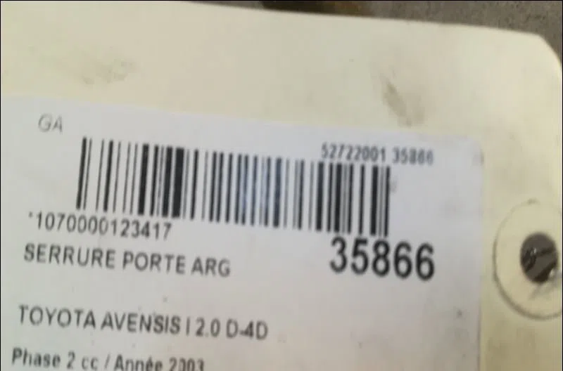 Serrure porte arg Toyota AVENSIS (_T25_) 2.0 d-4d (cdt250_) (2003-2008) occasion