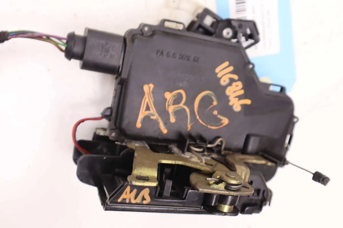 Serrure porte arg Volkswagen GOLF IV (1J1) 1.9 sdi (1997-2005) occasion