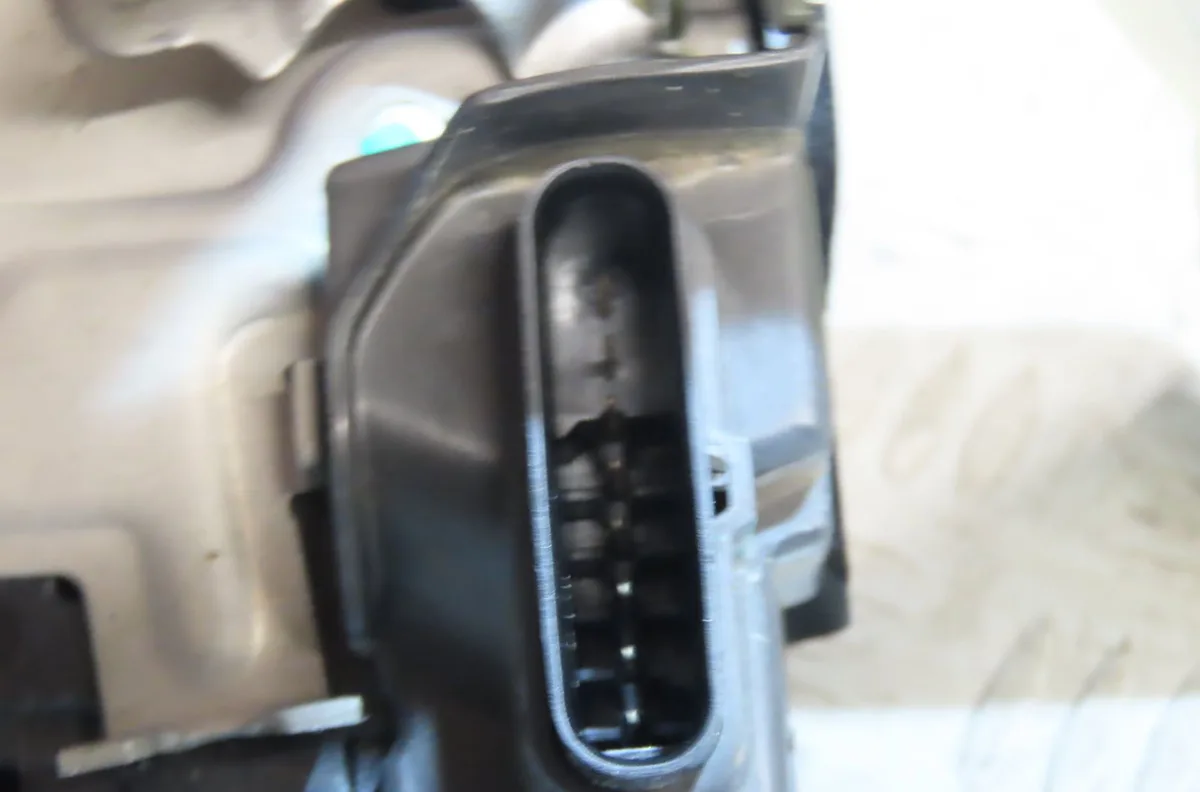 Serrure porte arg Volvo S90 II (234) D3 (2016-2018) occasion