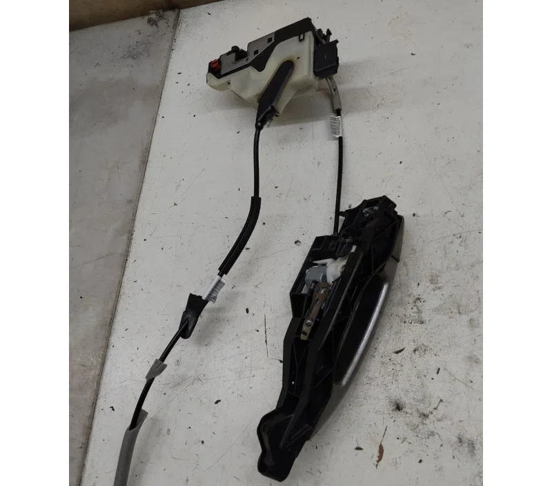 SERRURE PORTE ARRIERE DROITE PEUGEOT 2008 I 9812501180