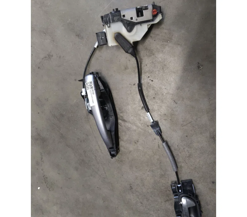 SERRURE PORTE ARRIERE GAUCHE PEUGEOT 2008 I 9812501280