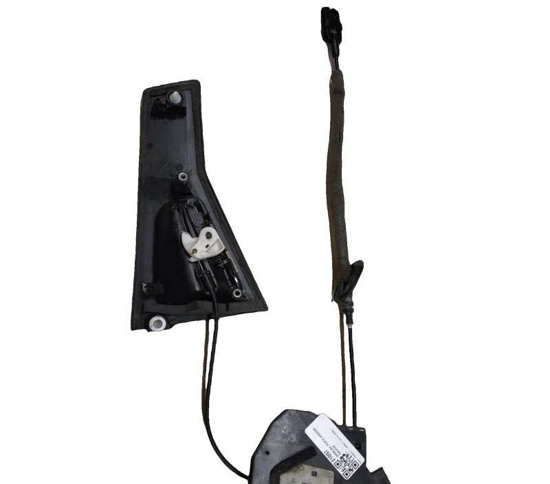 SERRURE PORTE ARRIERE GAUCHE RENAULT CLIO IV 825015591R