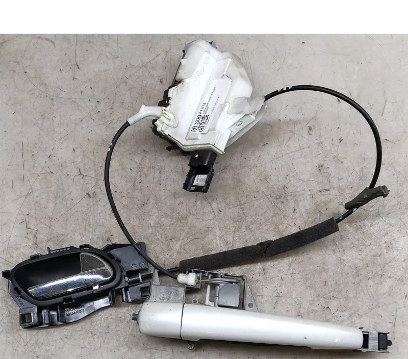 SERRURE PORTE AVANT DROIT PEUGEOT 3008 9800623080