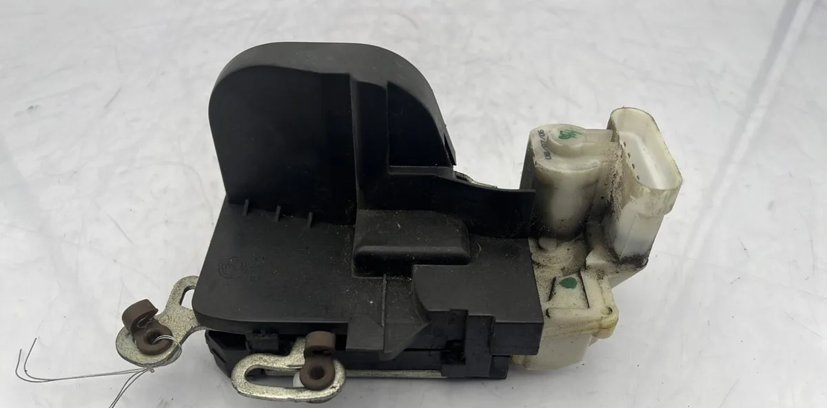 Serrure porte avd ALFA ROMEO 147 PHASE 2 occasion