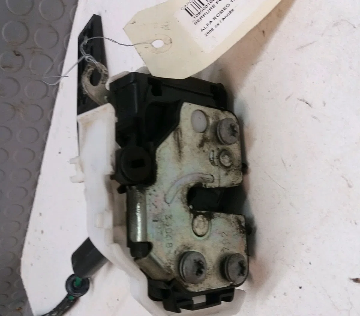 Serrure porte avd Alfa romeo 159 (939_) 1.9 jtdm 16v (939axc1b, 939axc12) (2005-2011) occasion