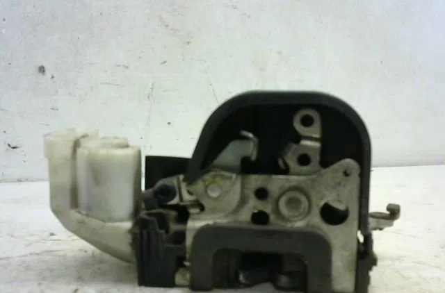 Serrure porte avd Alfa romeo GT (937_) 1.9 jtd (937cxn1b) (2003-2010) 3 portes occasion
