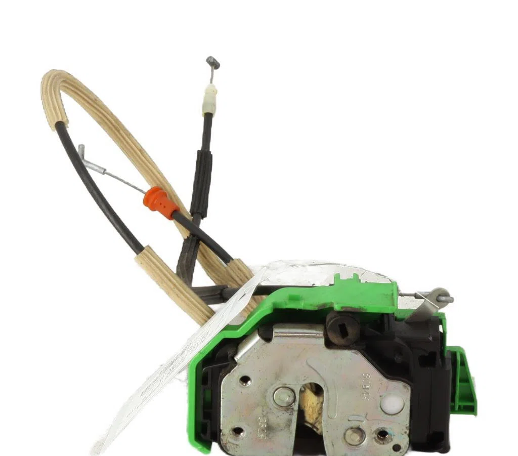 Serrure porte avd Alfa romeo MITO (955_) 1.6 jtdm (955axc1b) (2008-2015) occasion
