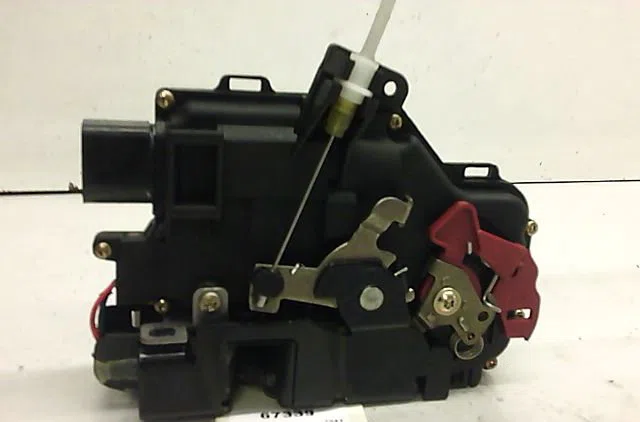 Serrure porte avd AUDI A4 occasion