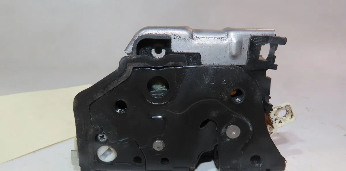 Serrure porte avd Audi Q7 (4LB) 3.0 tdi quattro (2006-2008) occasion