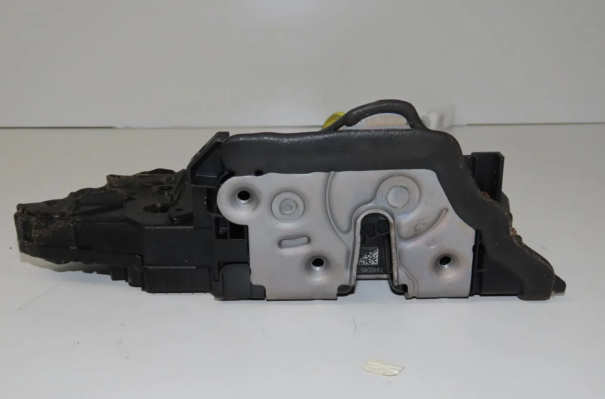 Serrure porte avd Bmw 1 (F40) 116 d (2019) occasion