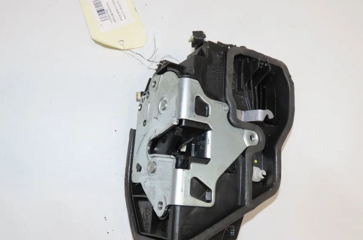 Serrure porte avd Bmw 3 (F30, F80) 320 d xdrive (2012-2018) occasion