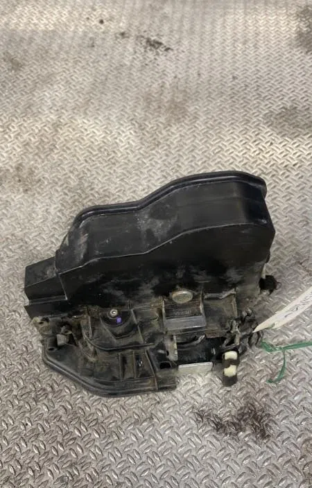 Serrure porte avd BMW SERIE 1 F20  SERIE 1 F20 PHASE 1 occasion