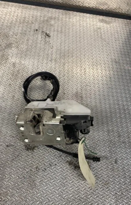 Serrure porte avd Citroen C2 (JM_) 1.4 hdi (2003-2009) 3 portes occasion