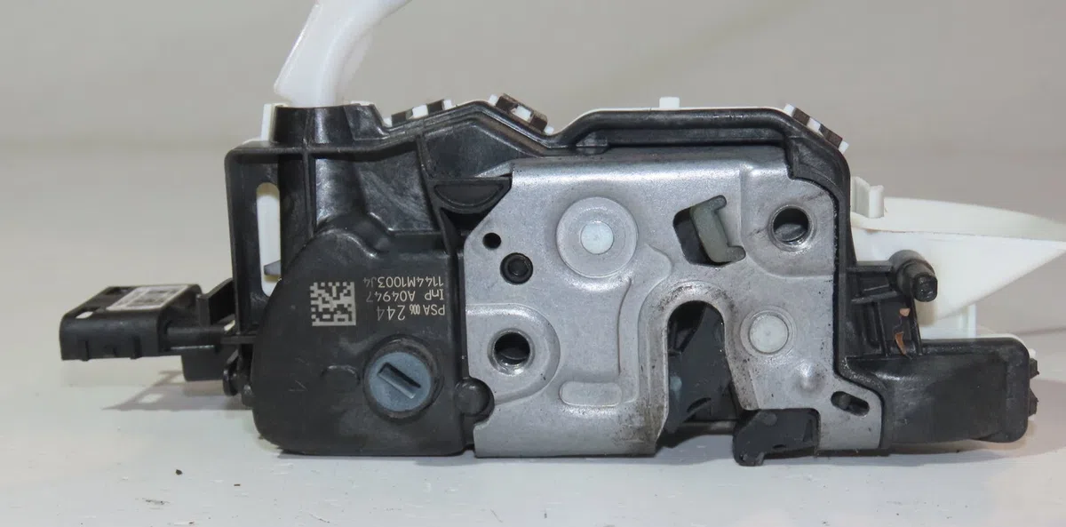 Serrure porte avd Citroën C3 II (SC_) 1.2 vti 82 (2012-2016) 5 portes occasion