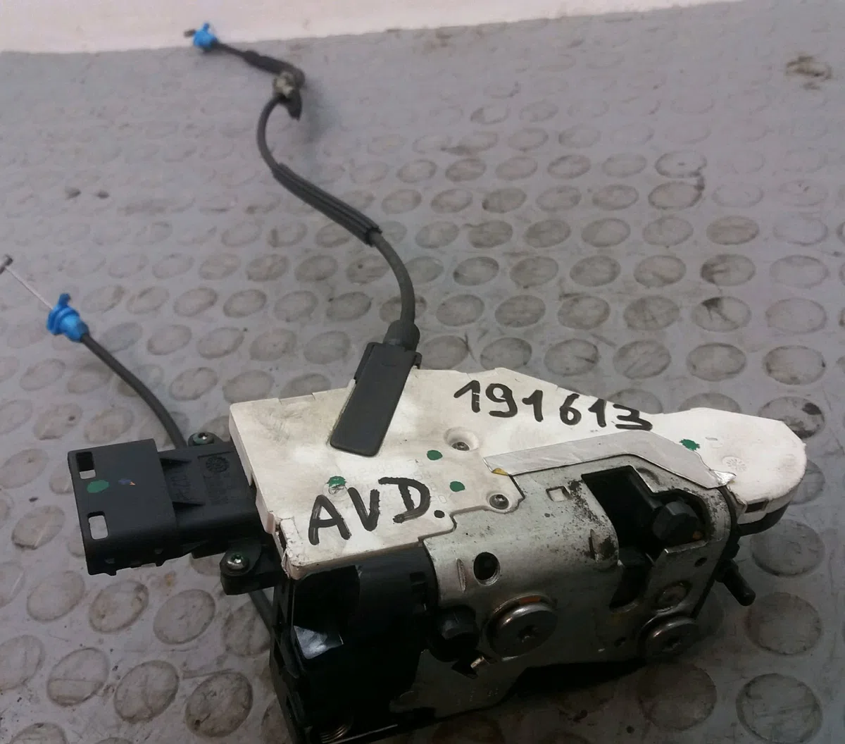 Serrure porte avd Citroen C4 GRAND PICASSO I (UA_) 1.6 hdi (2006-2011) 5 portes occasion