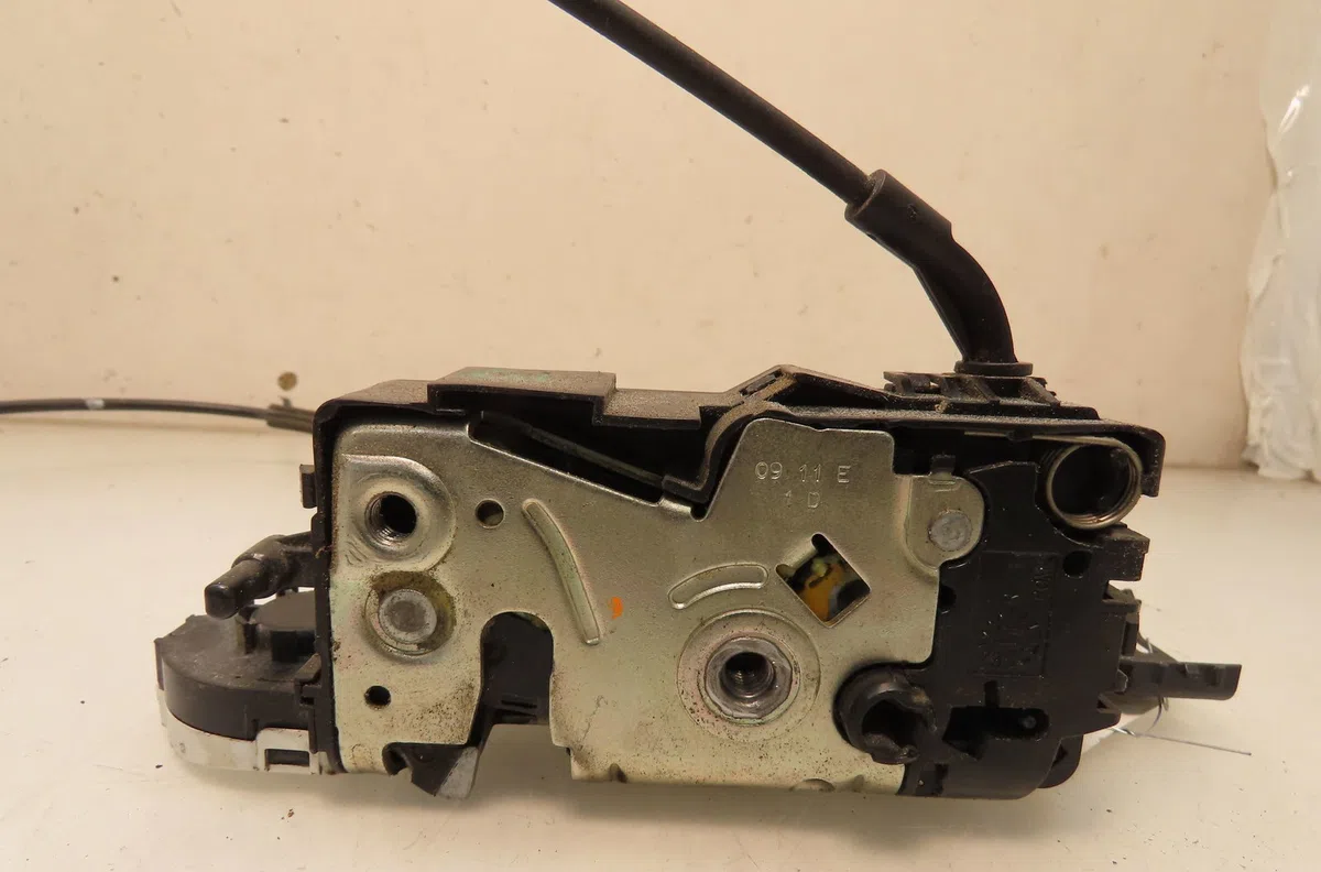 Serrure porte avd Citroën C4 PICASSO I Monospace (UD_) 1.6 hdi 110 (2010-2013) 5 portes occasion