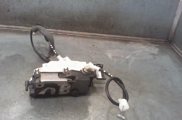 Serrure porte avd CITROEN C5 2008 occasion