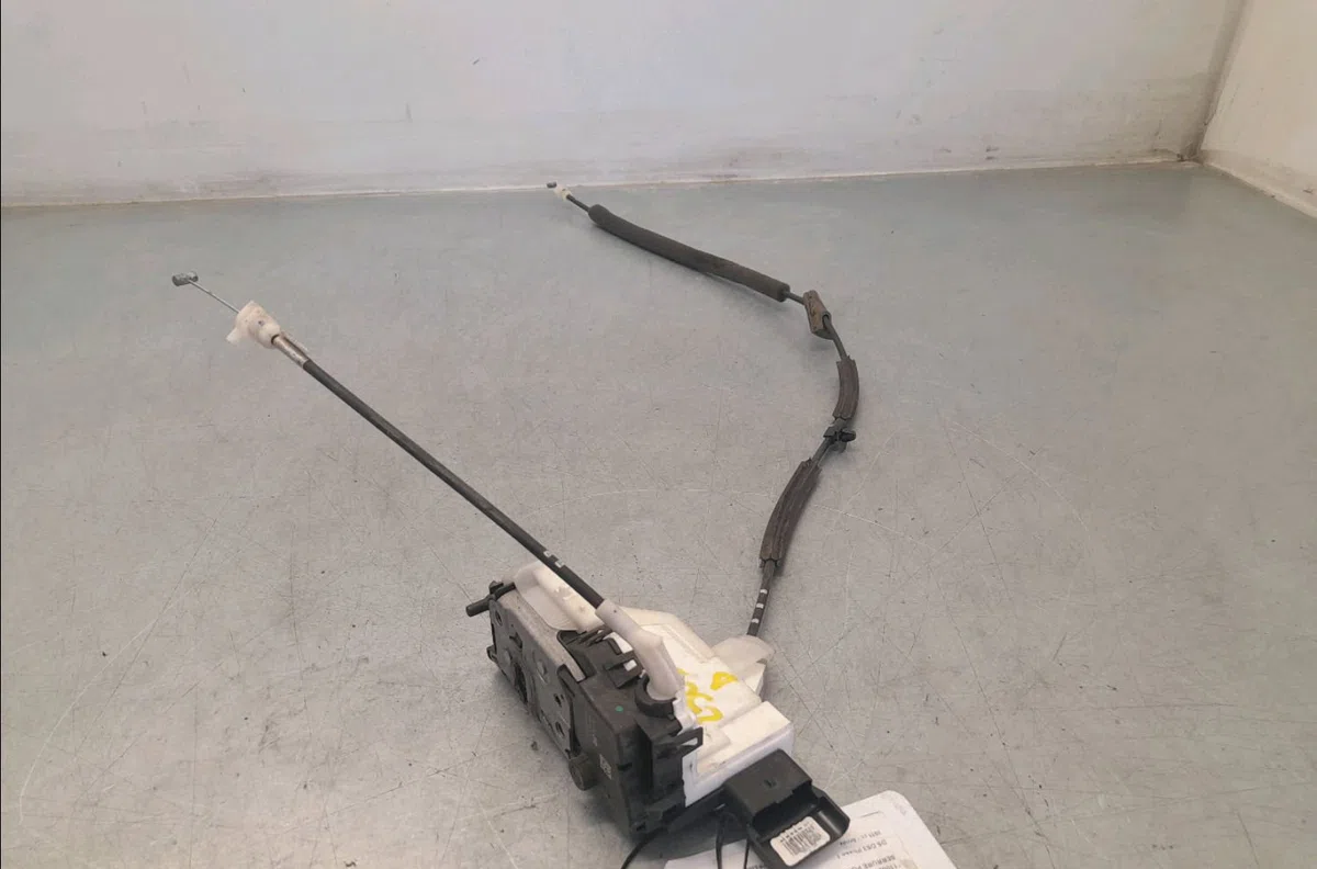 Serrure porte avd Citroen DS3 (SA_) 1.6 hdi 110 (2009-2015) occasion
