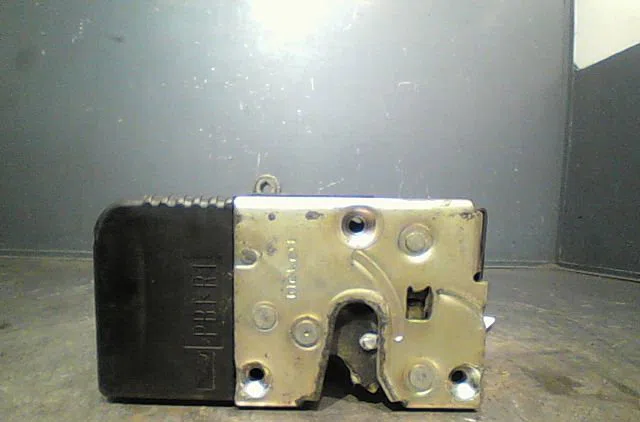 Serrure porte avd Citroën EVASION Monospace (22, U6) 2.1 td (1996-2002) occasion