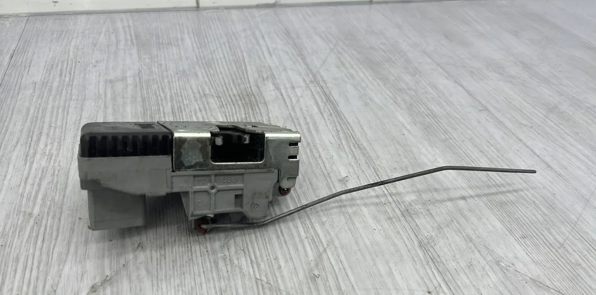 Serrure porte avd CITROEN EVASION PHASE 1 occasion