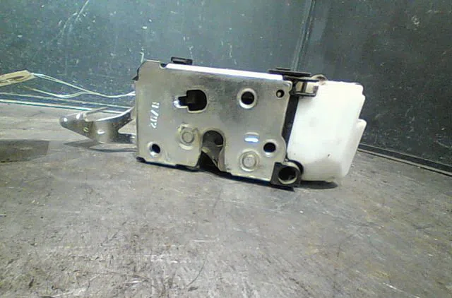 Serrure porte avd Citroën JUMPER Camionnette (244) 2.0 hdi (2002-2006) occasion