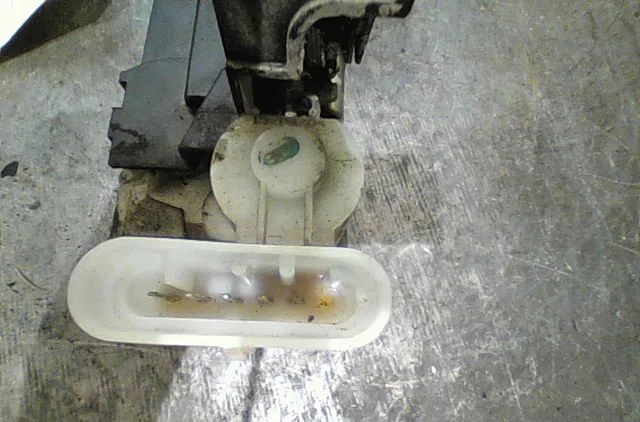 Serrure porte avd Citroën JUMPER Camionnette (244) 2.0 hdi (2002-2006) occasion