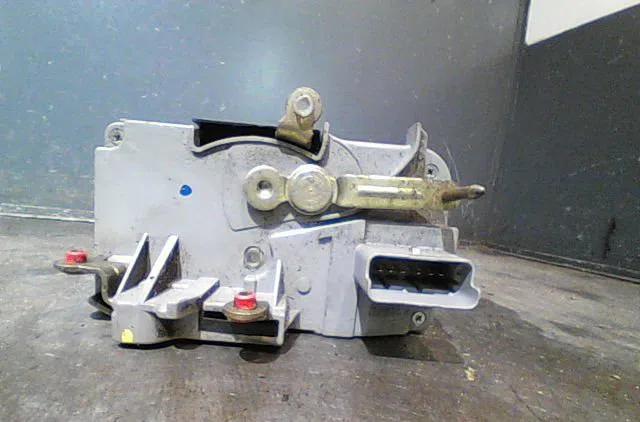 Serrure porte avd Citroën JUMPY (U6U_) 2.0 hdi 110 (2000-2006) occasion