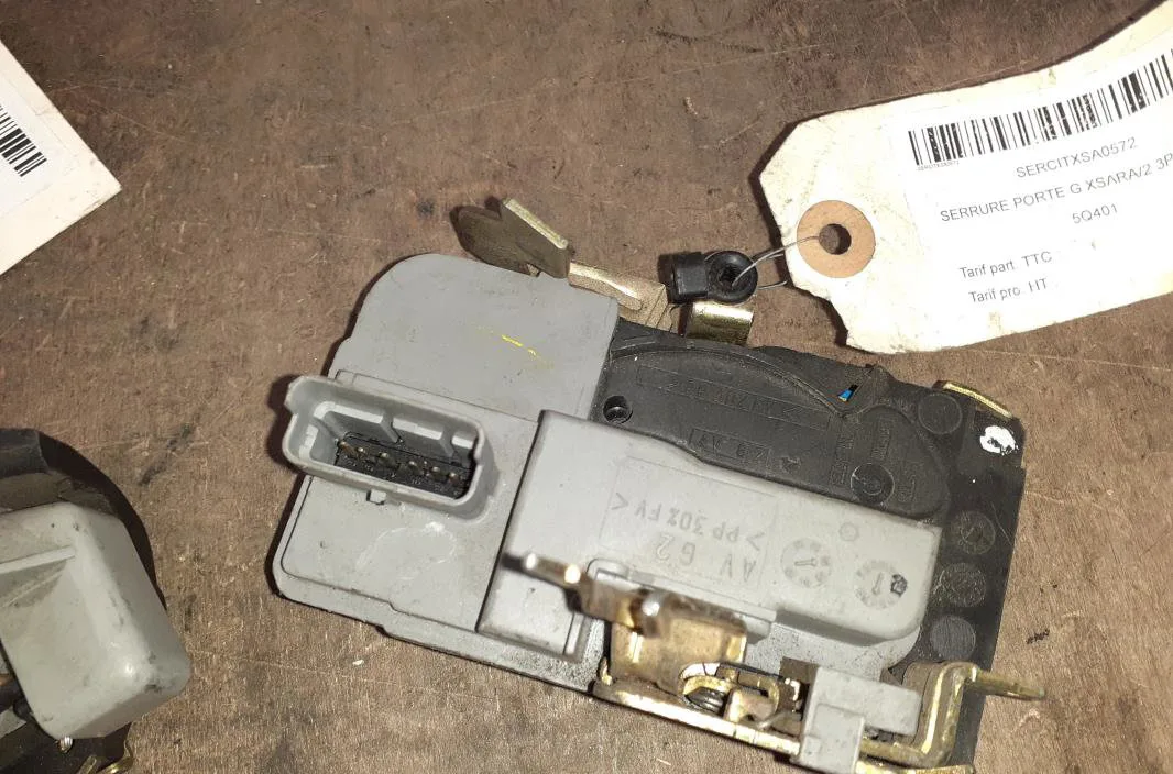 Serrure porte avd Citroen XSARA Coupé (N0) 2.0 hdi 109 (2001-2005) occasion