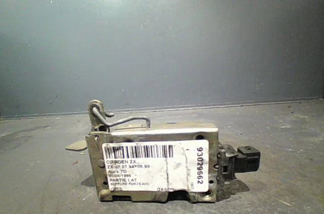 Serrure porte avd CITROEN ZX Phase 1 05-1992--06-1994 occasion