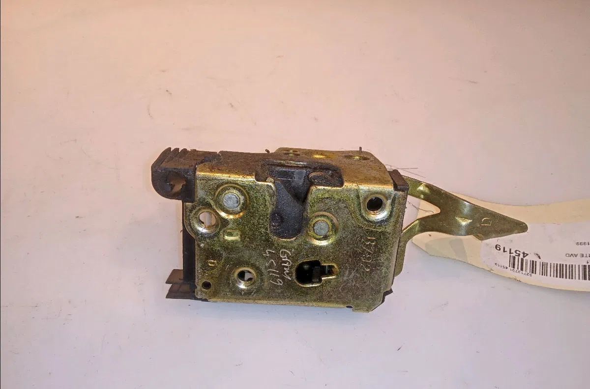Serrure porte avd Fiat DUCATO Camion plate-forme-Châssis (230_) 1.9 td (1994-2002) occasion