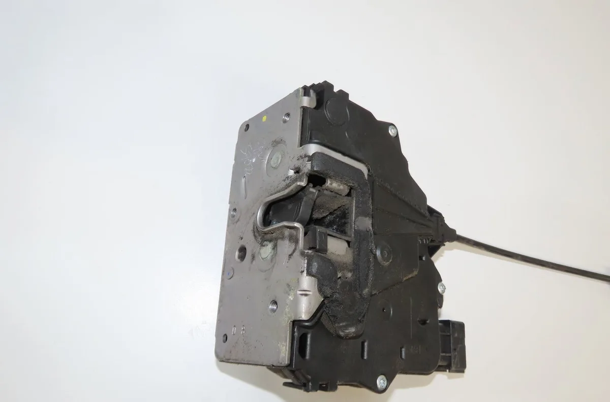 Serrure porte avd Fiat GRANDE PUNTO (199_) 1.2 (2005) occasion