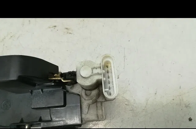 Serrure porte avd FIAT MULTIPLA 2000 occasion