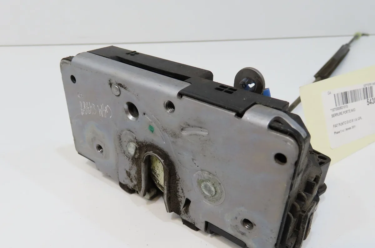 Serrure porte avd Fiat PUNTO (199_) 1.4 (199axb1a, 199bxb1a, 199bxb11, 199axb11) (2012) occasion