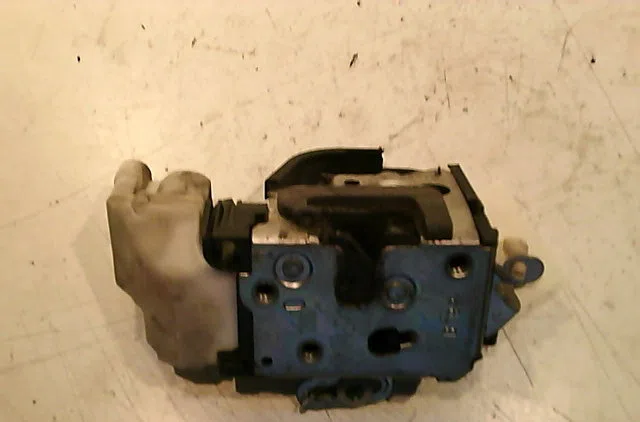 Serrure porte avd FIAT PUNTO occasion