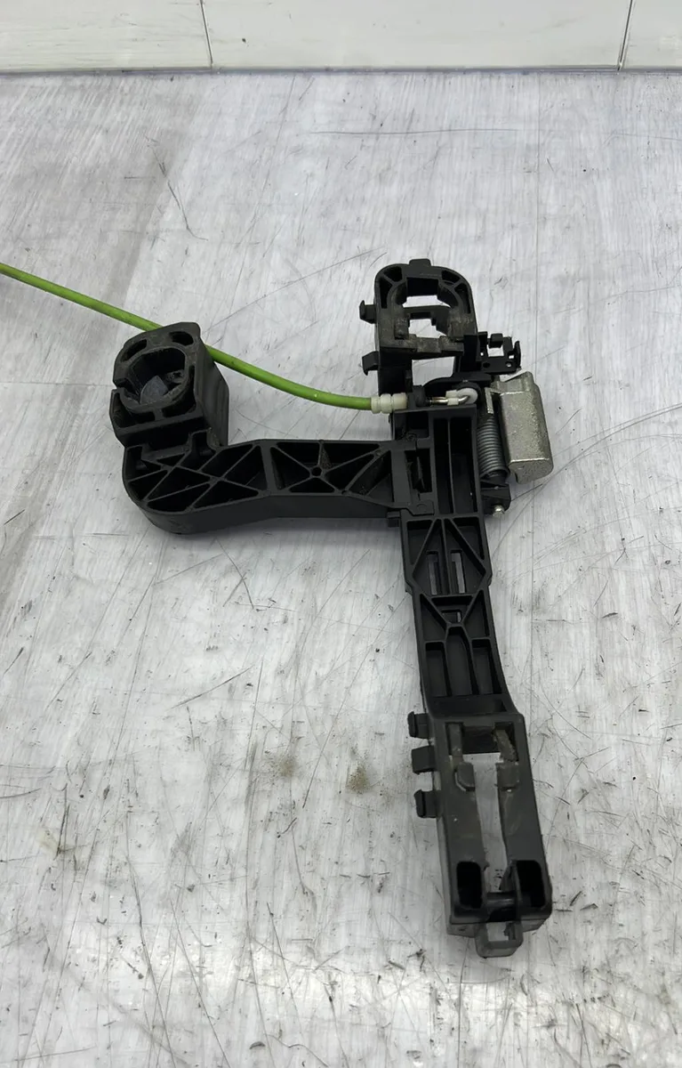 Serrure porte avd FIAT STILO BREAK occasion